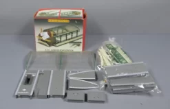 Hornby R331 Hornby R33 OO London Road Station