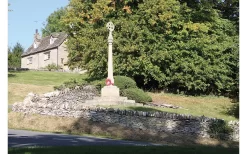 Hornby OO War Memorial