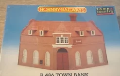 Hornby 486 OO Gauge Town Bank Mobel Kit
