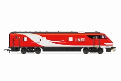 Hornby R40158 LNER, Mk4 DVT, 82212 – Era 11